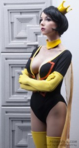 busty-cosplayer